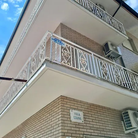 Апартаменты Liana 7 *